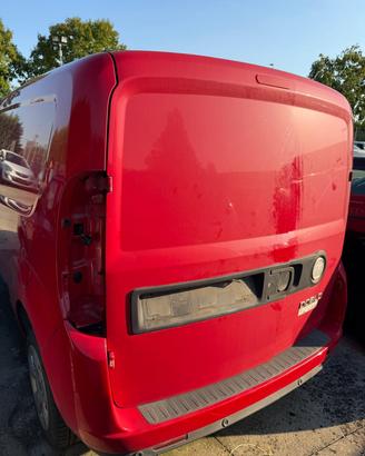 FIAT DOBLO' CARGO DEL 2011 PER RICAMBI