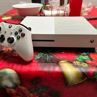 XBOX ONE S WHITE + 2 JOYSTICK + FIFA 20 & 21