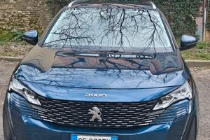 Peugeot 3008 plug-in hybrid 225cv 