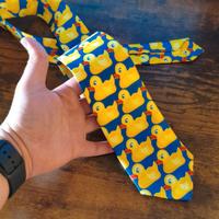 Cravatta paperelle Barney 'How i met your mother'