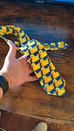 Cravatta paperelle Barney 'How i met your mother'