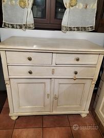 credenza arte povera 