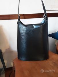 Borsa Louis Vuitton Sac Versaau Epi Nera
