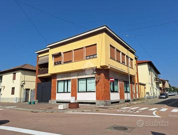 CASA DI CORTE A CASOREZZO