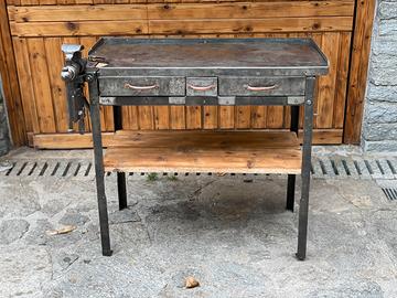 Tavolo, banco antico fabbro, stile industriale