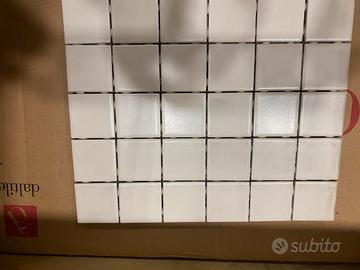 Piastrelle mosaico daltile 5X5 colore bianco