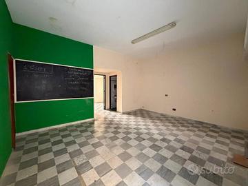 Ufficio 80 mq - Sampolo/Laurana