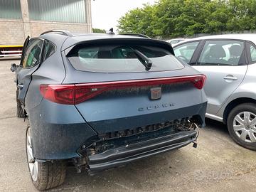 Posteriore Cupra Formentor per ricambi DGE 1.4 B i