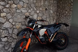 KTM EXC 125 2012 Six Days