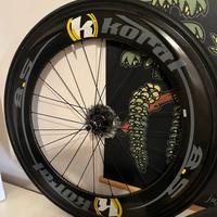 Ruota posteriore Koral 85 carbonio