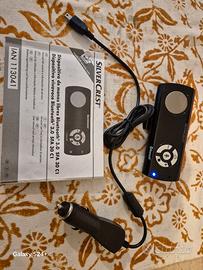 Vivavoce bluetooth per auto.