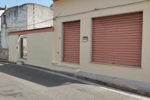 URAS (OR) - Locale commerciale