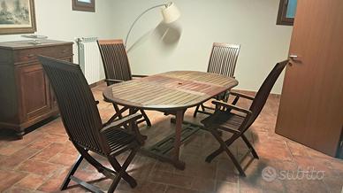 tavolo da esterno in legno