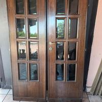 Porte e finestroni in legno douglas come nuove