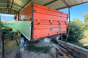Rimorchio agricolo
