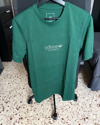 T-shirt Adidas