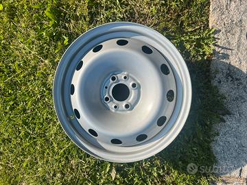 Cerchi 4 fori 185/65 r15