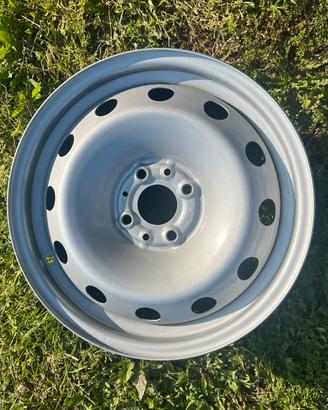 Cerchi 4 fori 185/65 r15