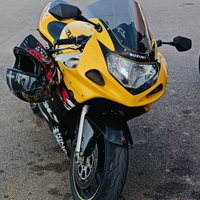 Suzuki gsxr 600 tenuta da vero amatore perfetta in