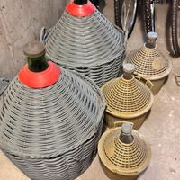 Damigiane di varie dimensioni