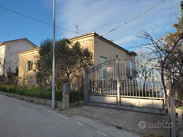 CASA INDIPENDENTE - Beltiglio di Ceppaloni