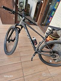 Bici mtb scott scale 940 2025