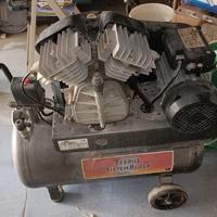 COMPRESSORE PROFESSIONALE  BICILINDRICO FERRUA