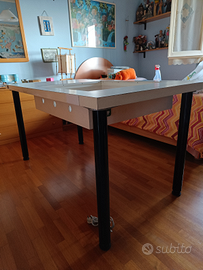 Tavolo grande da disegno