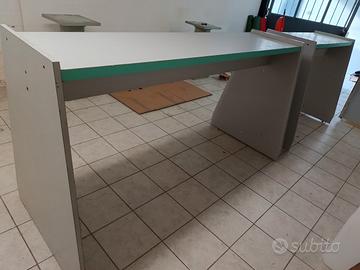 2 mobili tipo gondole per esposizione 