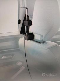 Caricabatterie smarthphone a induzione