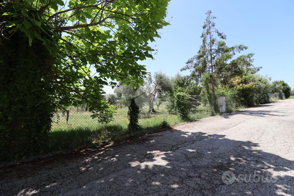 TER. RESIDENZIALE A GIULIANOVA - Vista 2