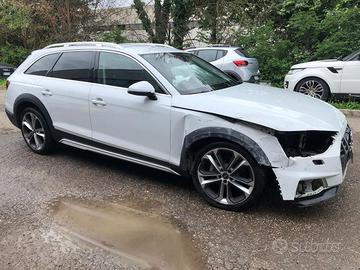 AUDI A4 allroad QUATTRO 40 TDI 204CV S TRONIC ID