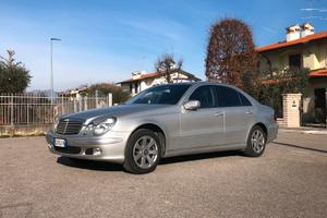 Mercedes classe E 270 CDI (W211)