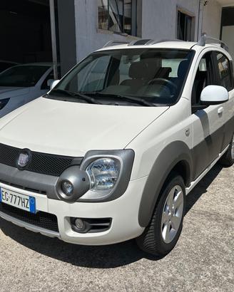 Fiat Panda CROSS 4X4 1.3 MJT