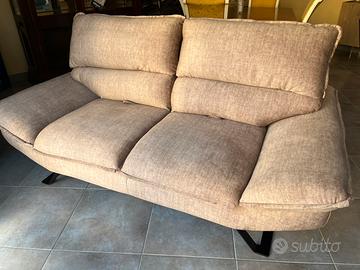 Divano in stoffa
