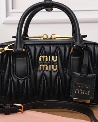 Borsa Miu Miu Originale Nera Nuova