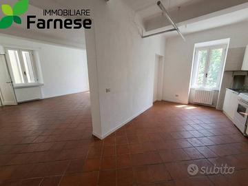 Appartamento di 80 m² con 2 locali a Piacenza