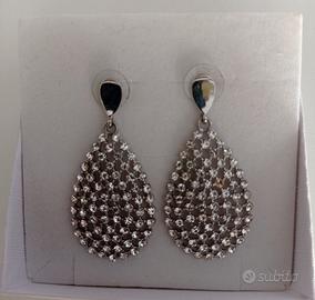 ORECCHINI IN MATERIALE ANALLERGICO