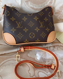 LV croissant bag, local delivery in Bologna