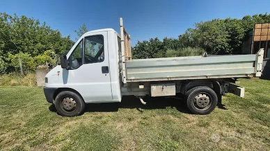 Fiat Ducato Maxi 2500 con cassone ribaltabile