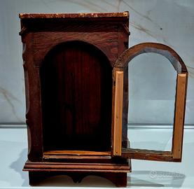 Teca antica in legno e vetro per madonnina