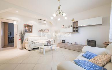 VILLA INDIPENDENTE CON VISTA PANORAMICA