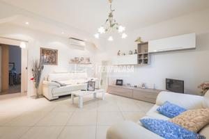 VILLA INDIPENDENTE CON VISTA PANORAMICA