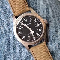 Hamilton khaki field mechanical H694190