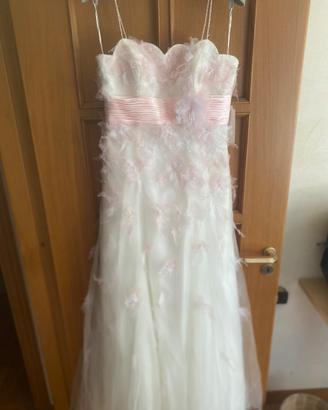 Abito da sposa nuovo