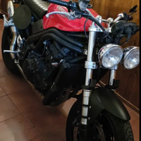 Triumph Speed triple 955i 2005