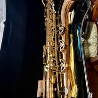 Sax Baritono Jupiter