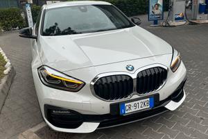 Bmw seire 1 F40 118i Sport