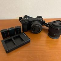 Sony Alpha 6300 + Lente Pancake + Lente 1.8/50