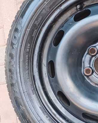 1 gomma estiva DUNLOP SP SPORT 200E